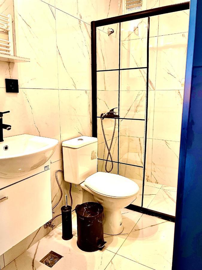 Mates Istiklal Suites Istanbul Eksteriør billede