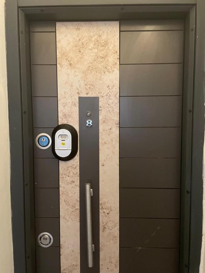 Mates Istiklal Suites Istanbul Eksteriør billede