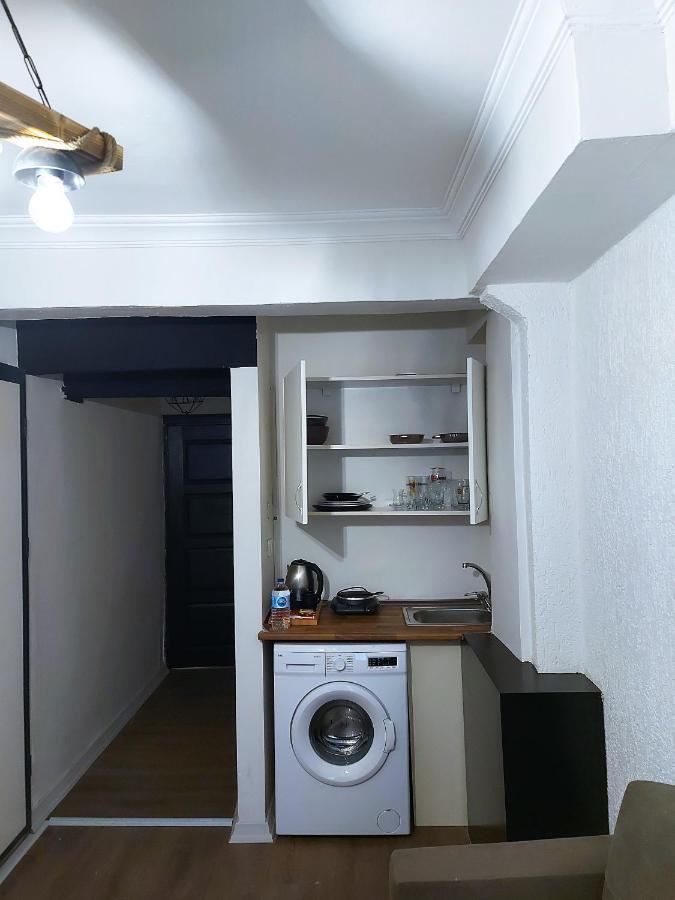 Mates Istiklal Suites Istanbul Eksteriør billede
