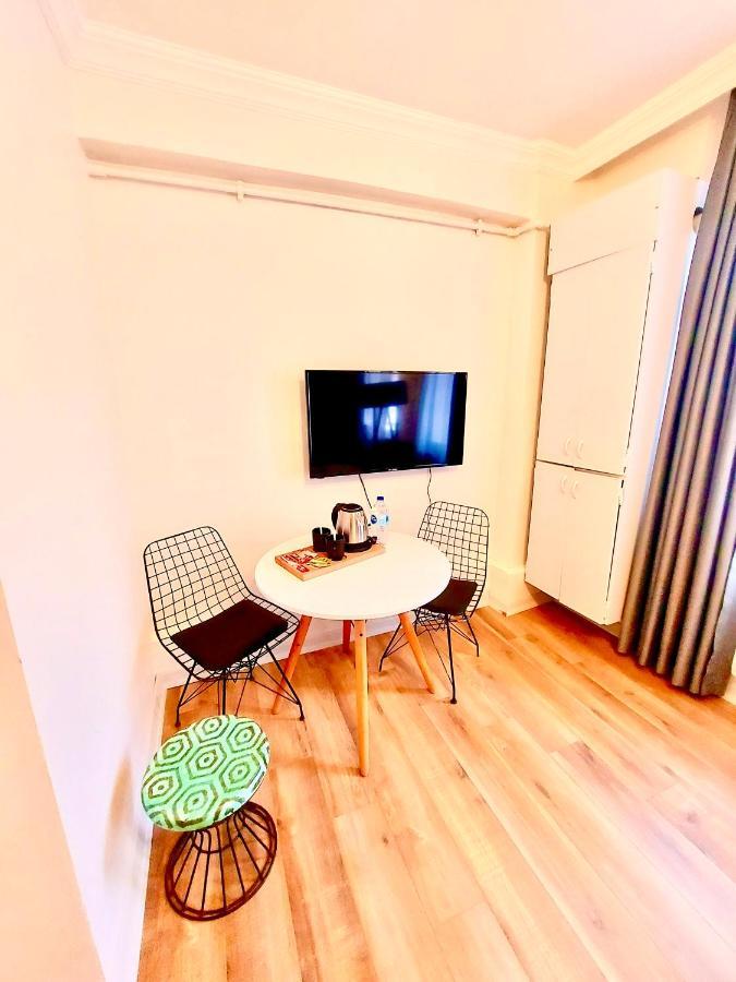 Mates Istiklal Suites Istanbul Eksteriør billede