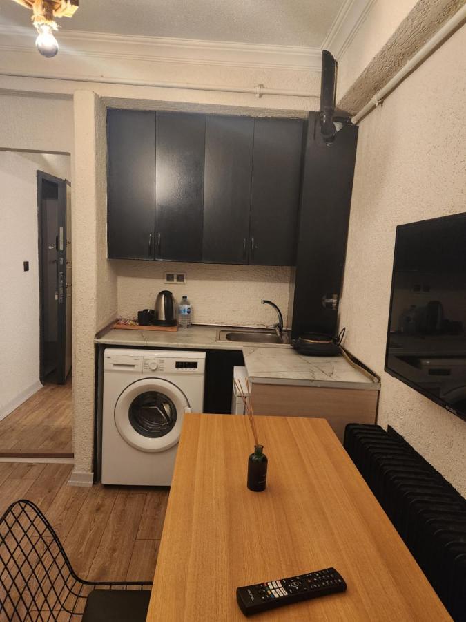 Mates Istiklal Suites Istanbul Eksteriør billede