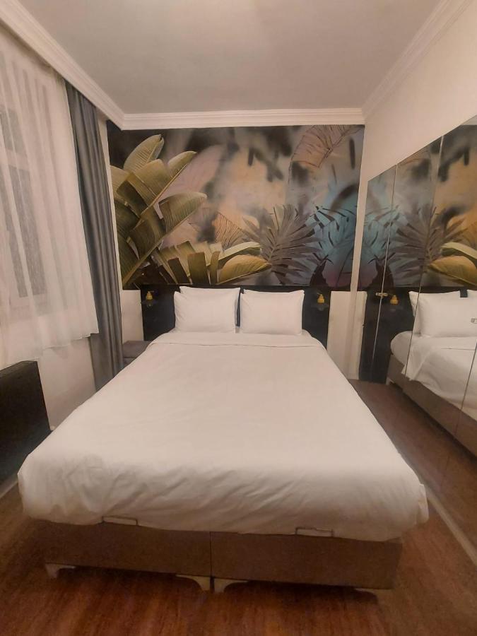 Mates Istiklal Suites Istanbul Eksteriør billede