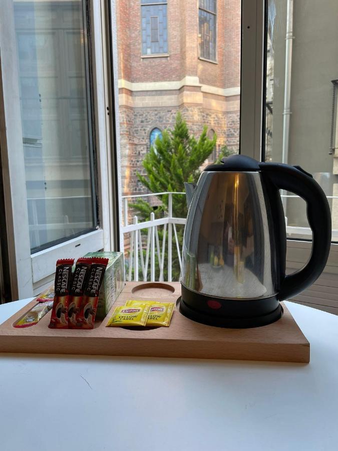 Mates Istiklal Suites Istanbul Eksteriør billede