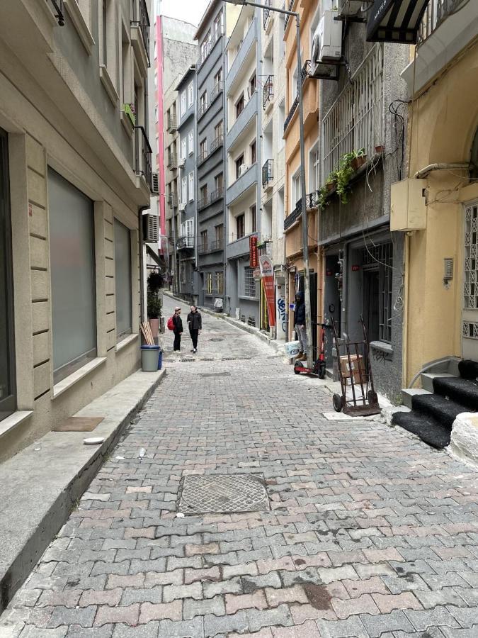 Mates Istiklal Suites Istanbul Eksteriør billede