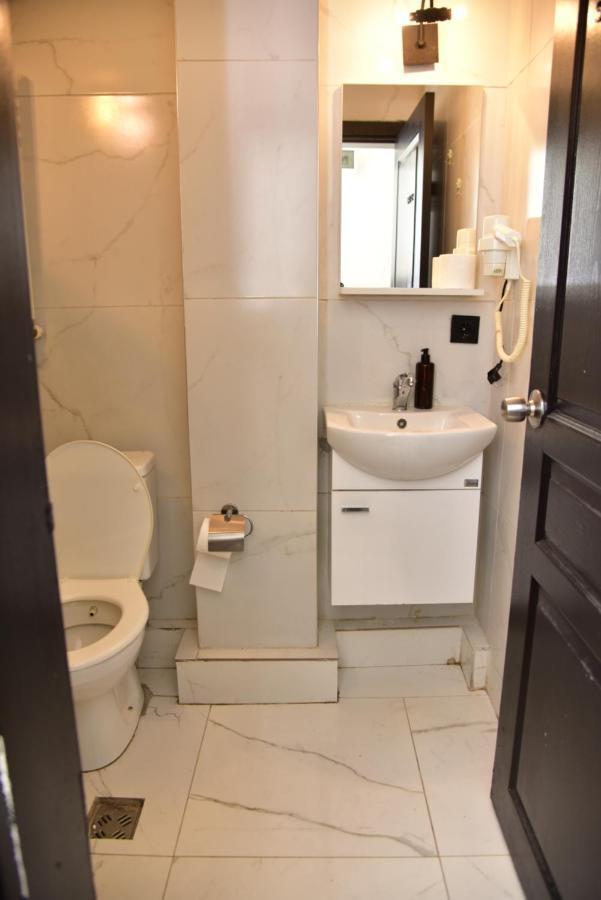 Mates Istiklal Suites Istanbul Eksteriør billede
